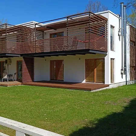 Papli Beach Studio Sauna & Sunny Balcony 아파트 *