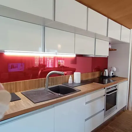 Papli Beach Studio Sauna & Sunny Balcony דירה